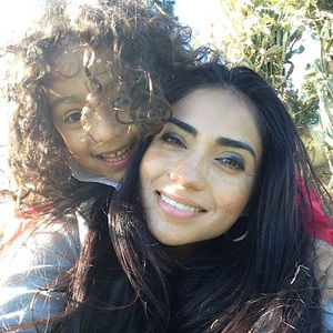 Meet your Posher, Alma w.